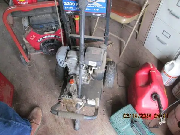 ,edger,leaf mulcher,power washer,walk behine weed