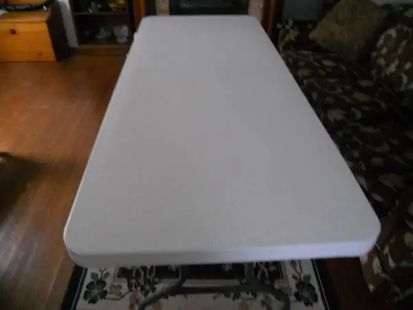 Lifetime 6 Commercial Grade Folding Table