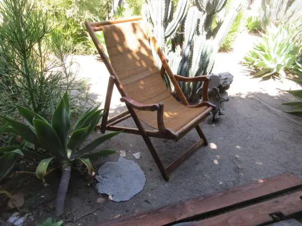 2 mid century folding deck chairs