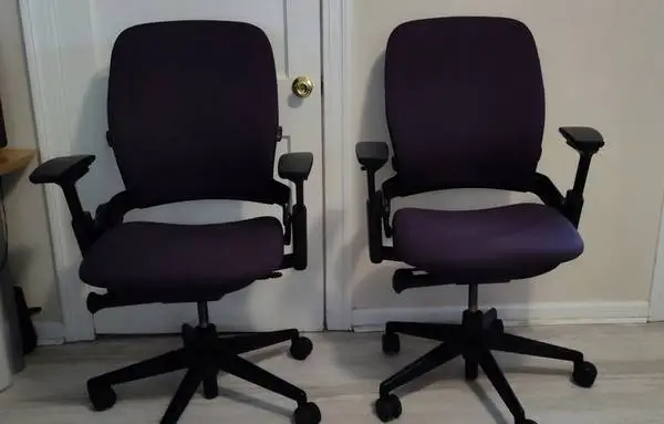 OFFICE CHAIRS STEELCASE LEAP V2