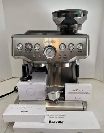 Breville Barista Express BES870XL