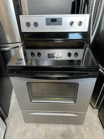 Whirlpool stove glass top — Flat stingless steel - clean working!!!