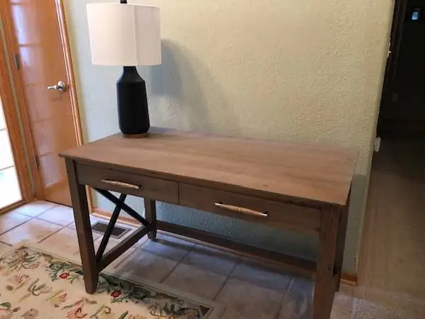DESK AND LAMP