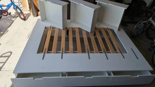 Queen Bed Frame with 6 Storage drawers – White
