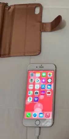 Apple iPhone 64GB