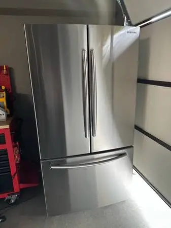 Refrigerator
