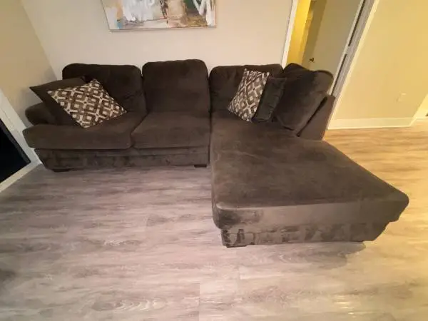Peak Living Chocolate Brown Sectional Sofa w/ Chaise 118” x 76” x 39” H
