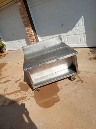 Stainless steel work table