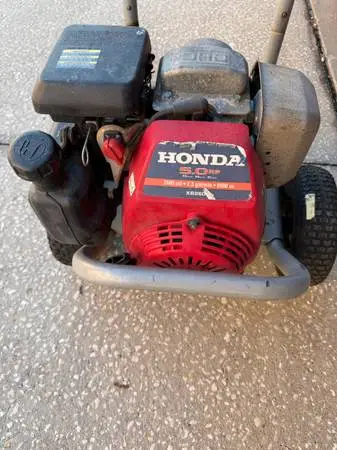 Five horse Honda motor