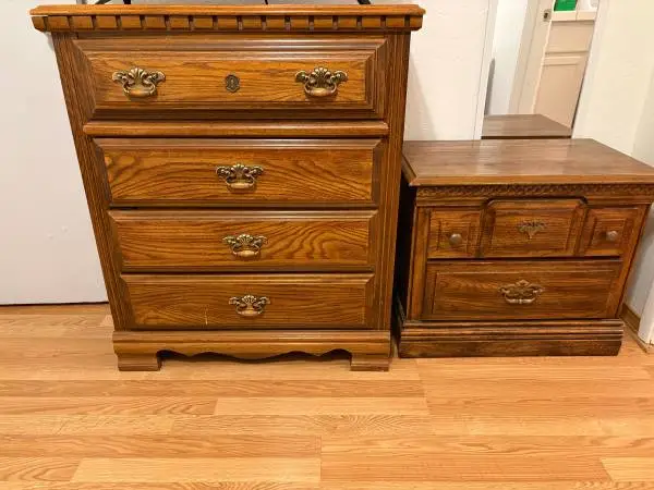Dresser Set