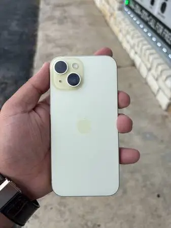 iPhone 15 128 GB UNLOCK