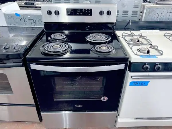 Whirlpool 30 Inch Electric 240V Range 4 Coil Elements Stainless Steel