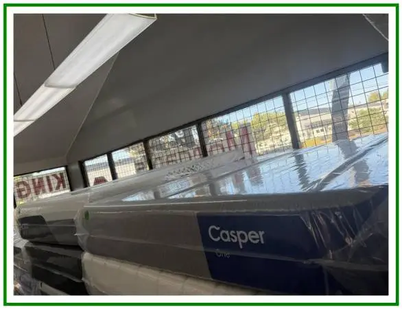 QUEEN SIZE CASPER THE ONE MATTRESS & BOX SPRING BED SET
