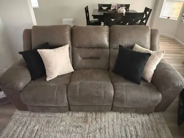 Reclining Powered Couch