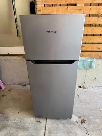Hisense Compact Fridge