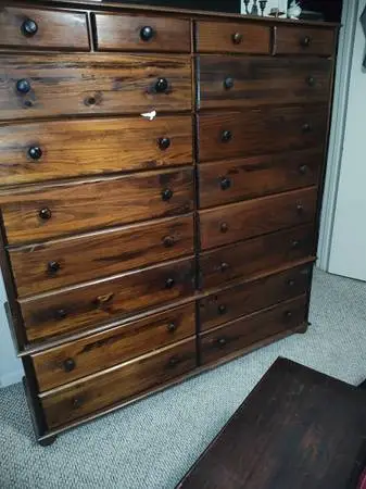 Chest of 18 drawers