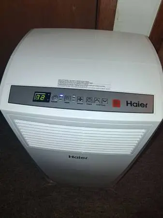 HAIER 10,000 BTU PORTABLE AIR CONDITIONER