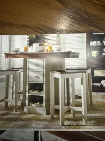 Shea Collection dining room table