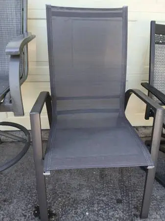 OUTDOOR PATIO CHAIR