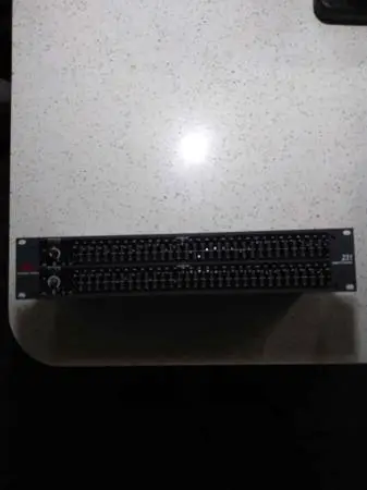 dbx 231 Graphic Equalizer That Works Perfect