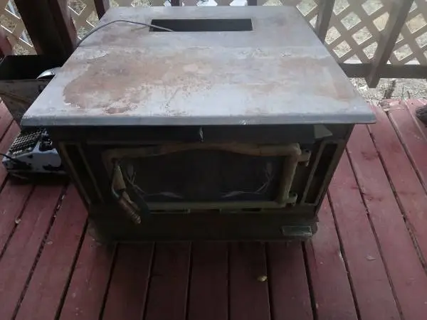 Wood burning fireplace