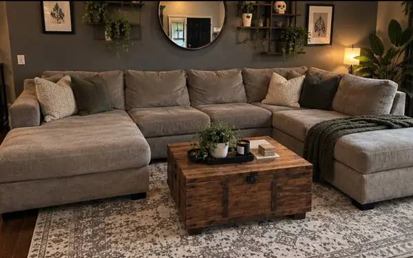 Title: Large Sectional Couch – $150 – Need Gone ASAP