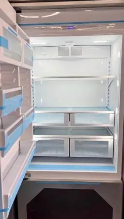 BUILT-IN VIKING REFRIGERATOR 5 SERIES