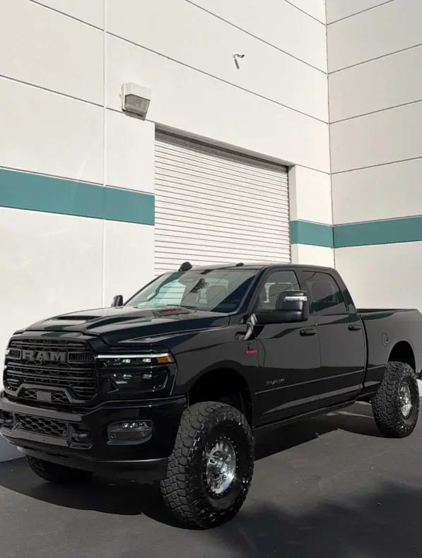 RAM 3500 — thumbnail 2