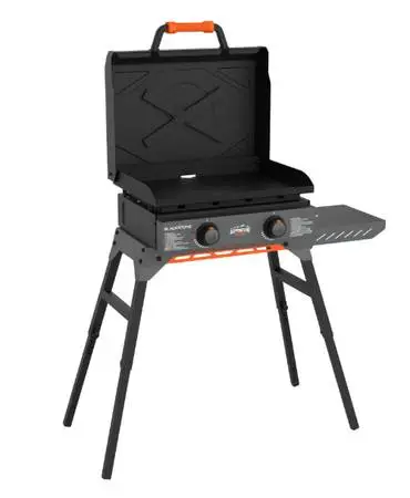 Blackstone 22” portable griddle with a lot of accessories