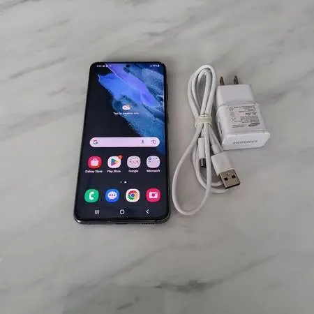 Samsung S21 phone (unlocked)