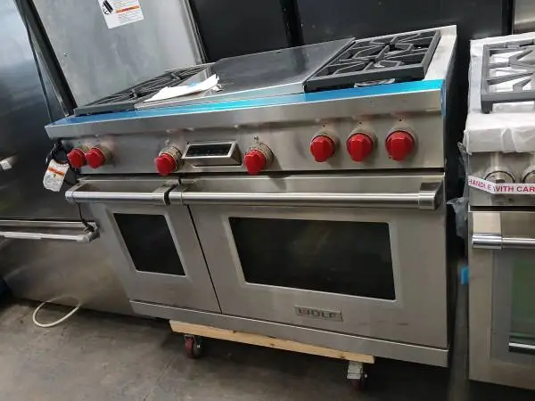 Wolf 48 stainless steel 6 burner gas stove 1 year warranty
