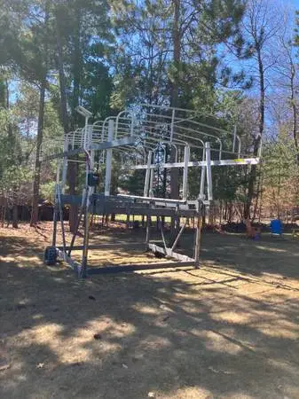 Floe boat lift