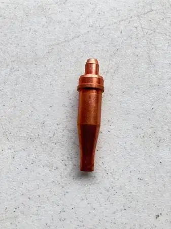 Victor Various Sizes One-Piece Acetylene Cutting Tips and Other Parts
