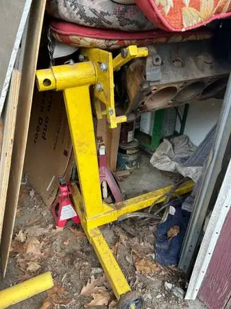 Heavy duty engine stand