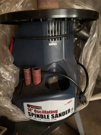 14 inch Oscillating spindle sander