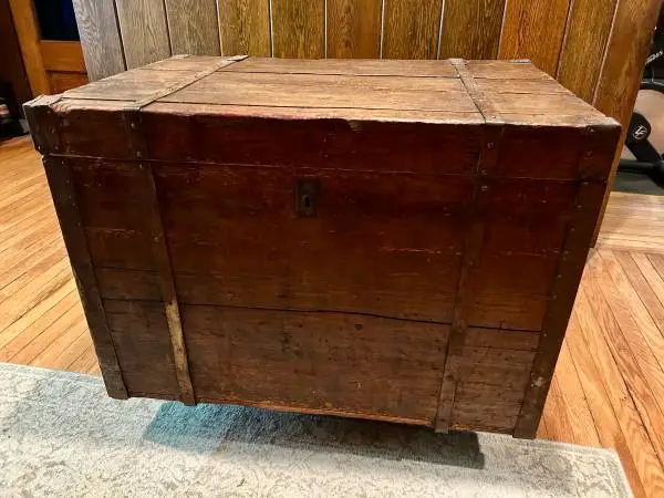 Pirate Chest! Rustic industrial chest coffee table storage