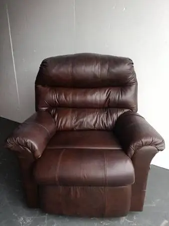 LIFT CHAIR NICE NICE NICE