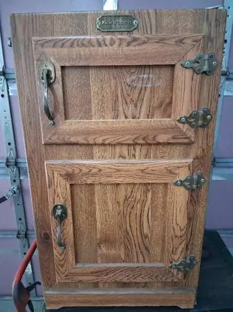 Small Refridgerator Kenmore