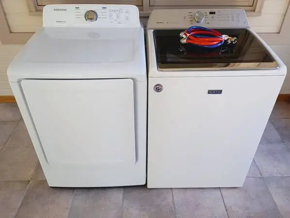 Washer & Dryer -EXTRA Large Capacity- *CLEAN* -Electric-