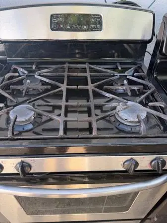 Gas stove delivered