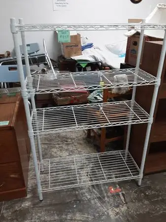 White  Wire Rack 10681
