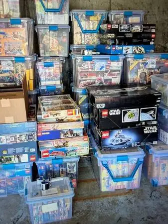 Top cas paid for Lego collections