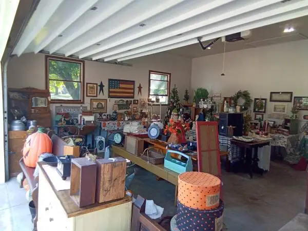 Primitive Fall Sale