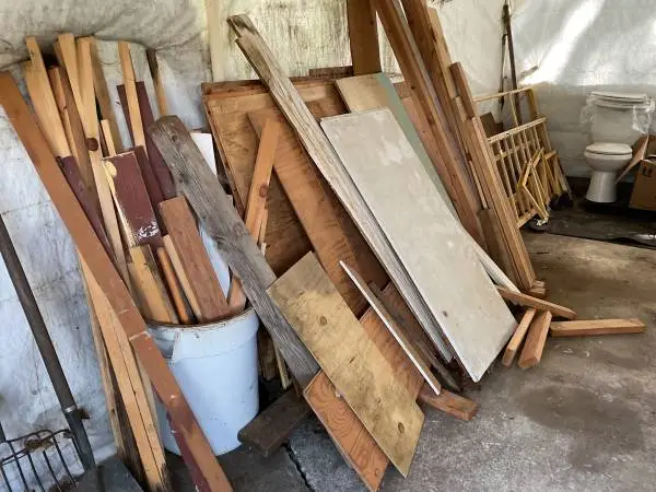 ESTATE SALE INDEPENDENCE HWY