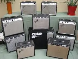 GOT ANY : I Pay Cash for old FENDER GUITARS AND AMPS