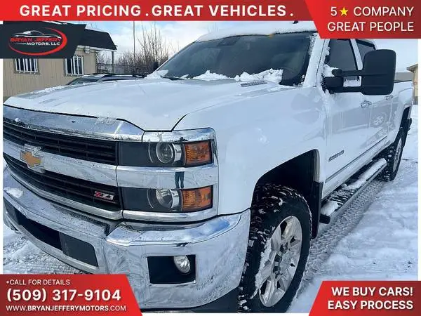 2015 Chevrolet Chevy Silverado 2500 HD Crew Cab LTZ Pickup 4D 6 12 ft