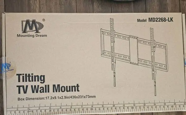 Tilting TV wall mount NIB for 35-75in TVS, Model: MD2268-LK