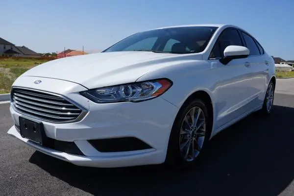 🚗 2017 Ford Fusion — SHARP LOOK • GREAT ON GAS • GREAT PRICE! 🔥