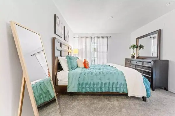 A new perspective on living: 2 BR, 2 BA, 985 Sq Ft!