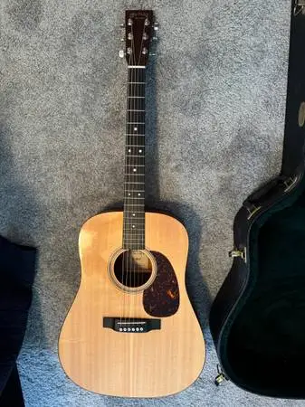 MARTIN D16GT ACOUSTIC GUITAR